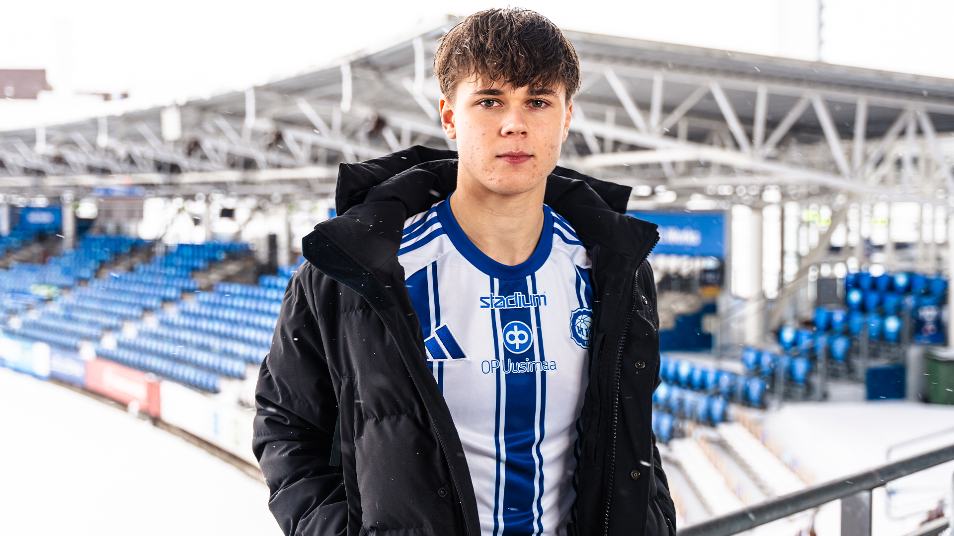 Klubilainen Valo Konttas elämänsä ottelun edessä Manchester Cityä vastaan